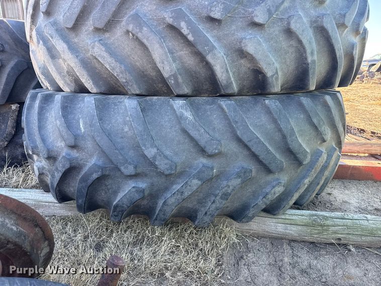 image for item EP2747 (4) 520/85R42 tires