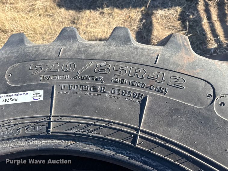 image for item EP2747 (4) 520/85R42 tires