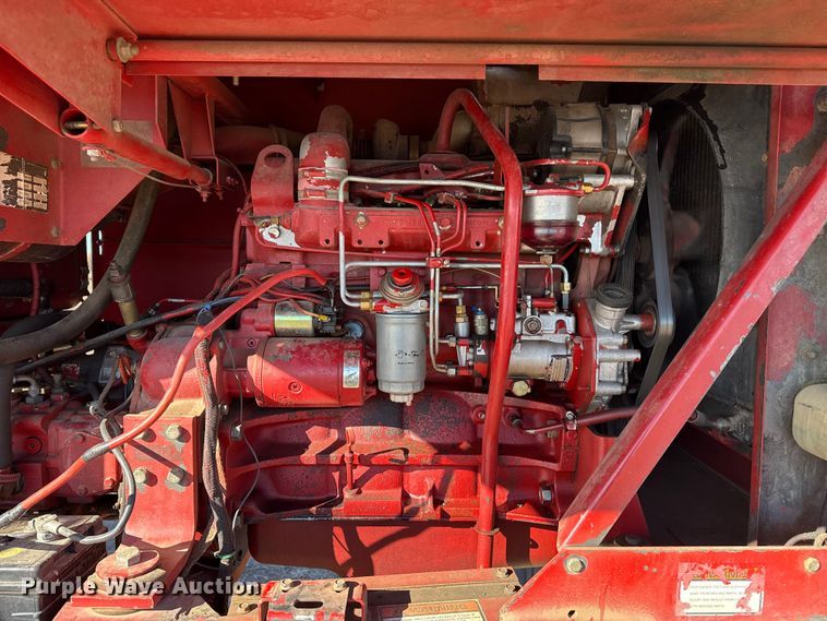 image for item EP2748 New Holland 2550 swather / windrower