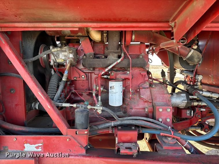 image for item EP2748 New Holland 2550 swather / windrower