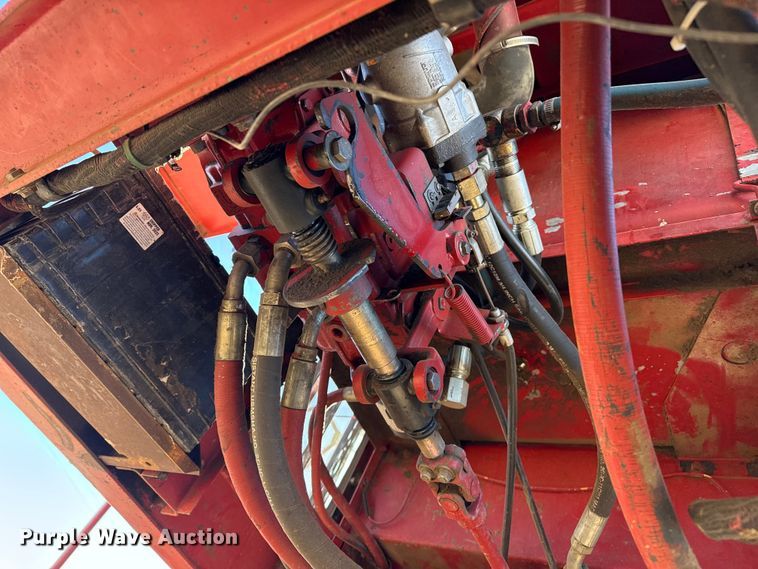 image for item EP2748 New Holland 2550 swather / windrower