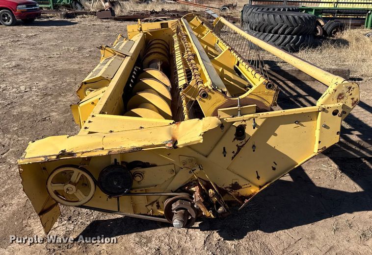 image for item EP2748 New Holland 2550 swather / windrower