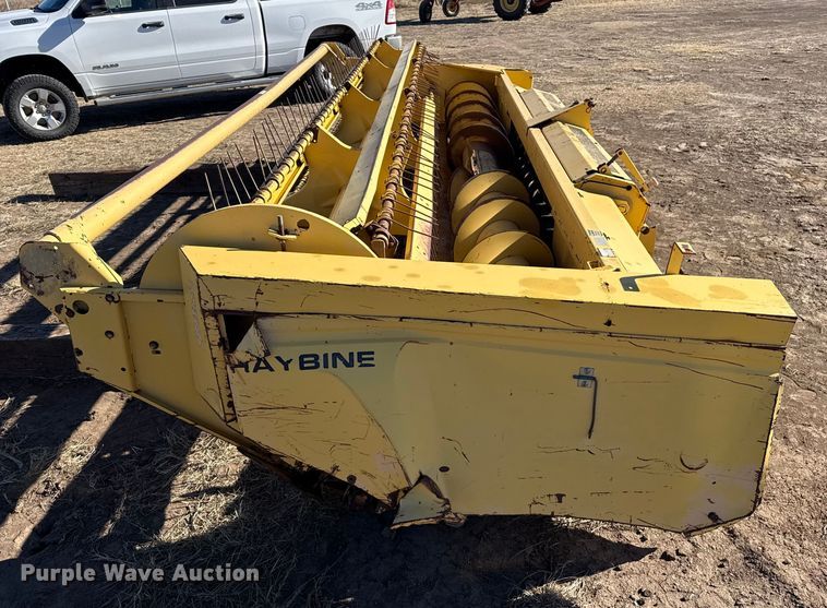 image for item EP2748 New Holland 2550 swather / windrower