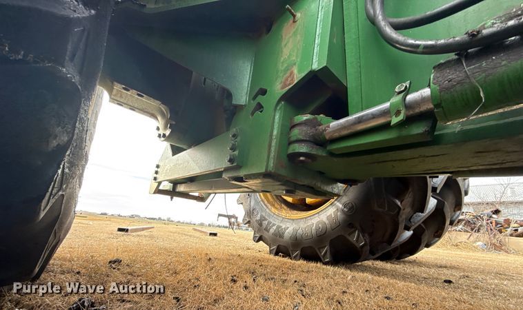 image for item ES5506 1998 John Deere 9300 4WD tractor