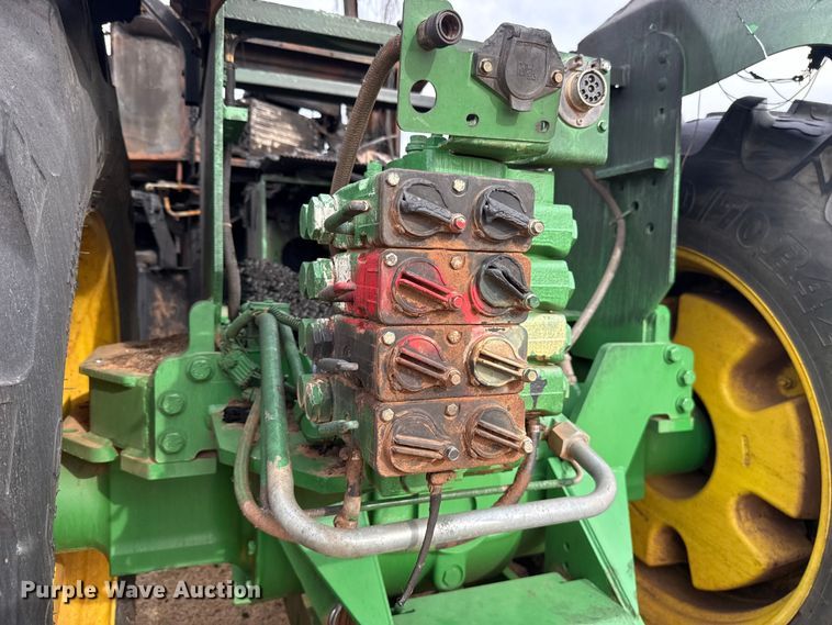 image for item ES5506 1998 John Deere 9300 4WD tractor