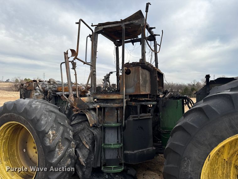 image for item ES5506 1998 John Deere 9300 4WD tractor