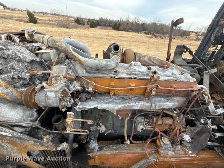 image for item ES5506 1998 John Deere 9300 4WD tractor