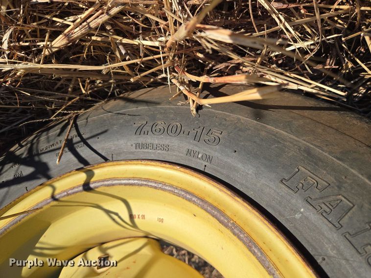 image for item ET1103 (2) John Deere 450 grain drills