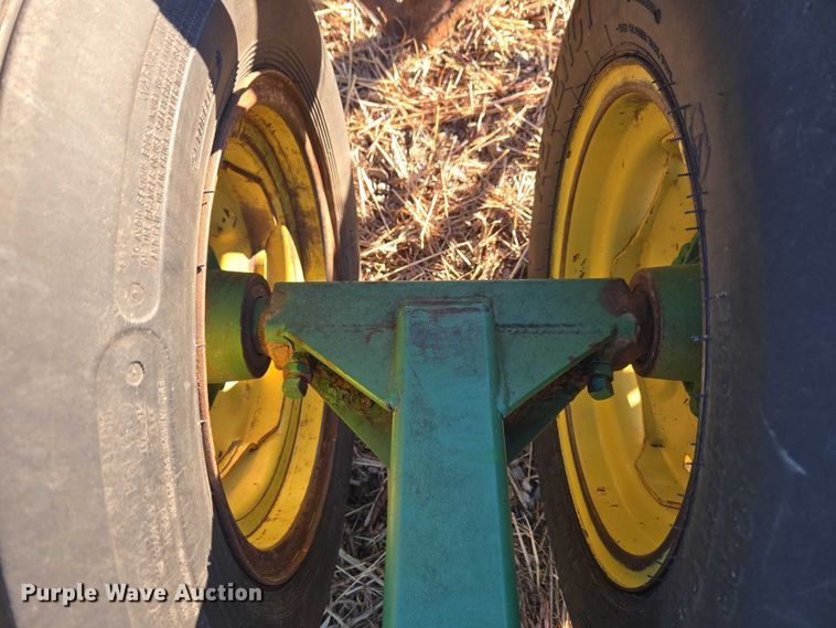 image for item ET1103 (2) John Deere 450 grain drills