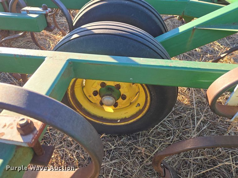 image for item ET1103 (2) John Deere 450 grain drills