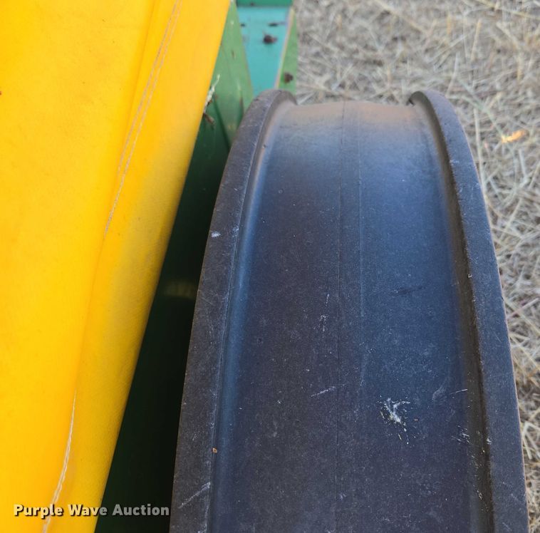 image for item ET1103 (2) John Deere 450 grain drills