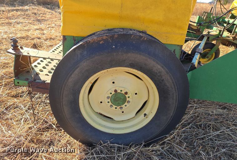 image for item ET1103 (2) John Deere 450 grain drills