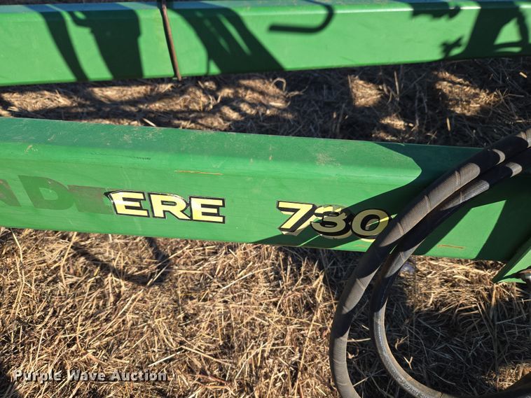 image for item ET1105 John Deere 730 air seeder
