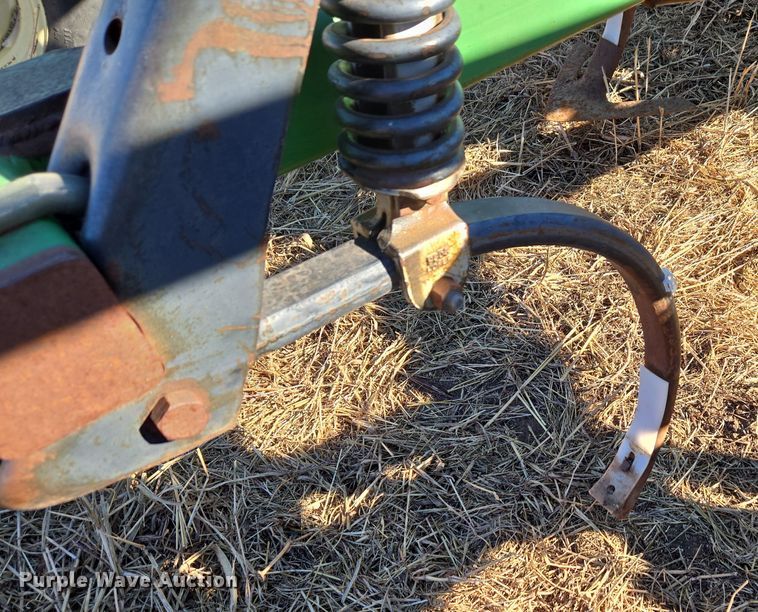 image for item ET1106 John Deere 1810 field cultivator
