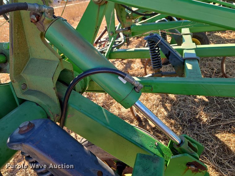 image for item ET1106 John Deere 1810 field cultivator