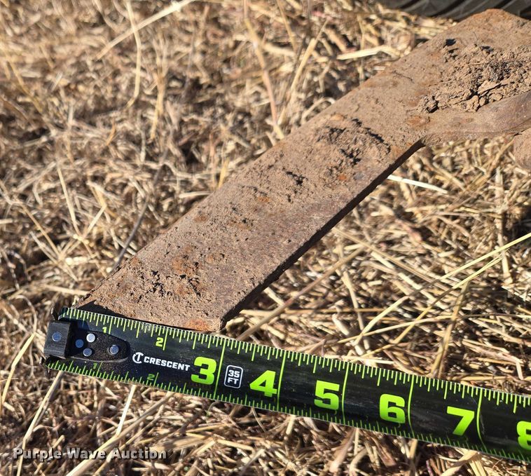 image for item ET1106 John Deere 1810 field cultivator