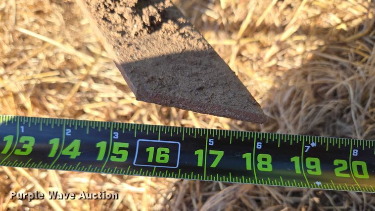 image for item ET1106 John Deere 1810 field cultivator