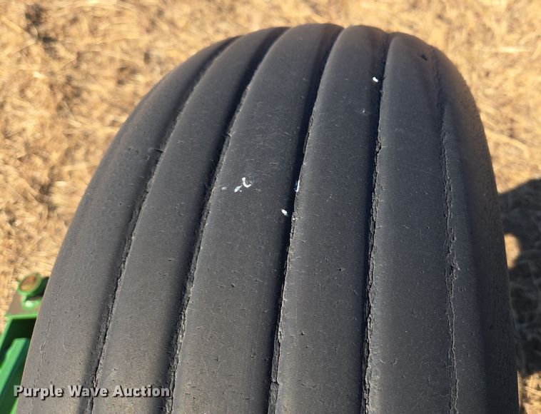 image for item ET1106 John Deere 1810 field cultivator