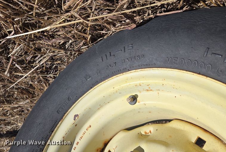 image for item ET1106 John Deere 1810 field cultivator