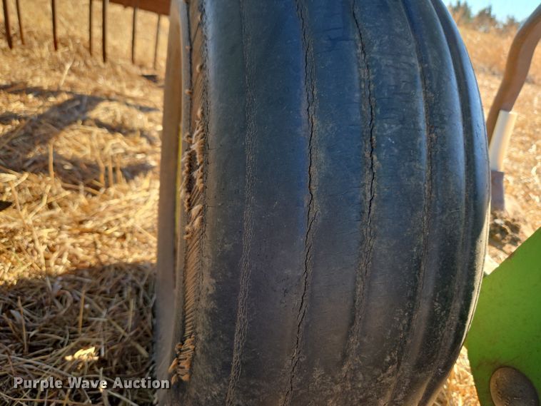 image for item ET1106 John Deere 1810 field cultivator