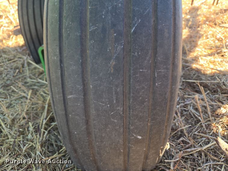 image for item ET1106 John Deere 1810 field cultivator