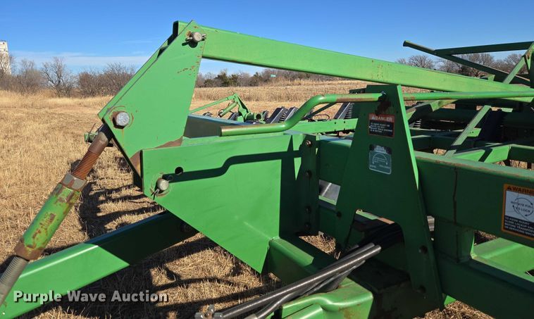 image for item ET1108 John Deere 680 chisel