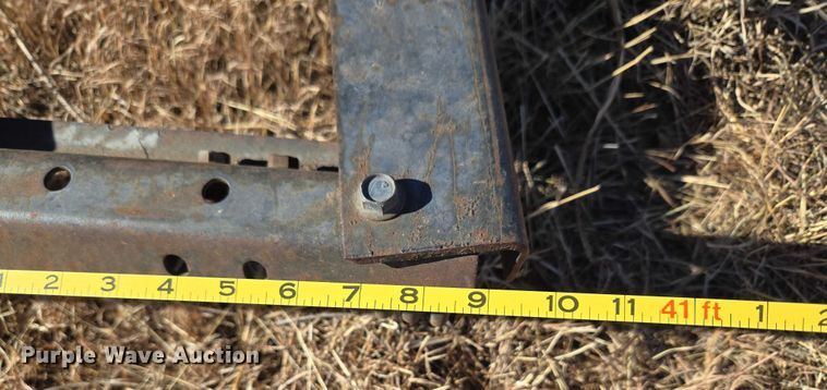 image for item ET1108 John Deere 680 chisel