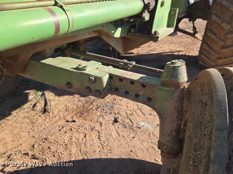 image for item ET1111 1974 John Deere 4230H tractor