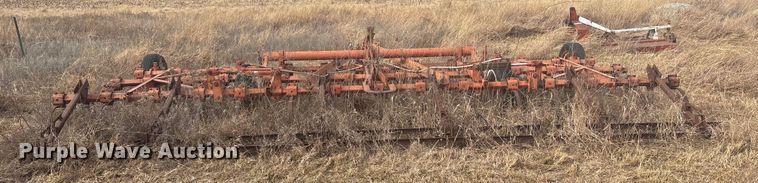 image for item ET4113 Allis Chalmers field cultivator