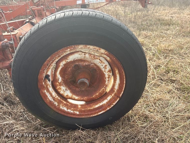 image for item ET4113 Allis Chalmers field cultivator