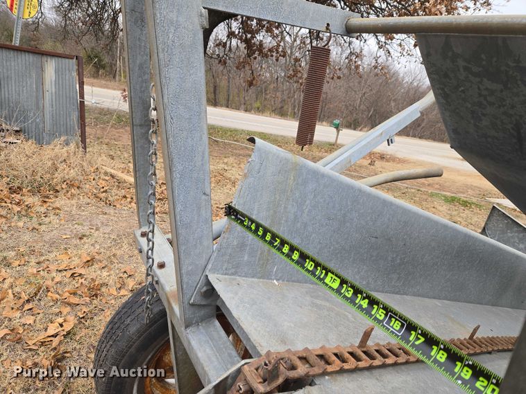 image for item ET5457 Hay equipment