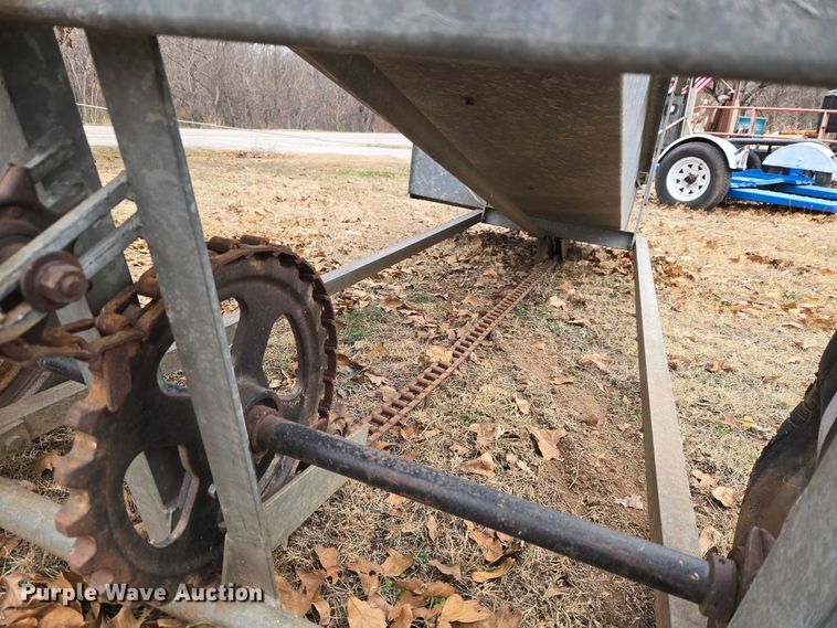 image for item ET5457 Hay equipment