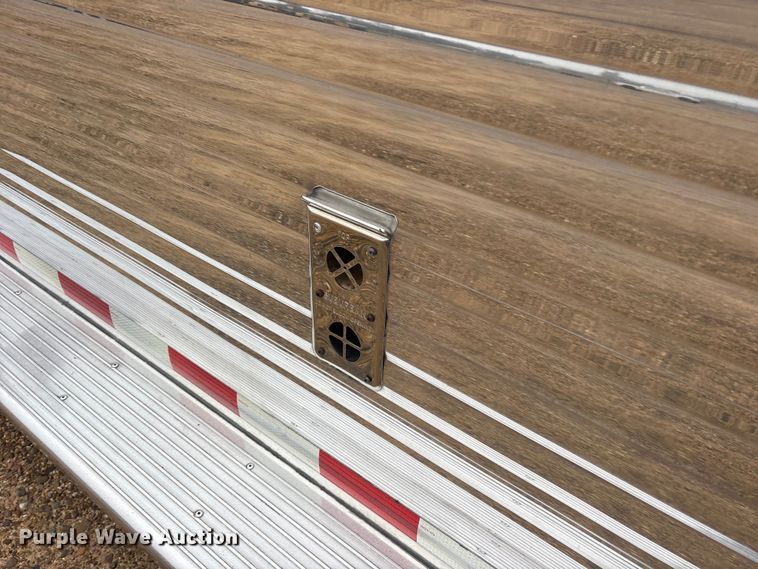 image for item ET7356 2020 Sundowner Horizon 6910 RS horse trailer