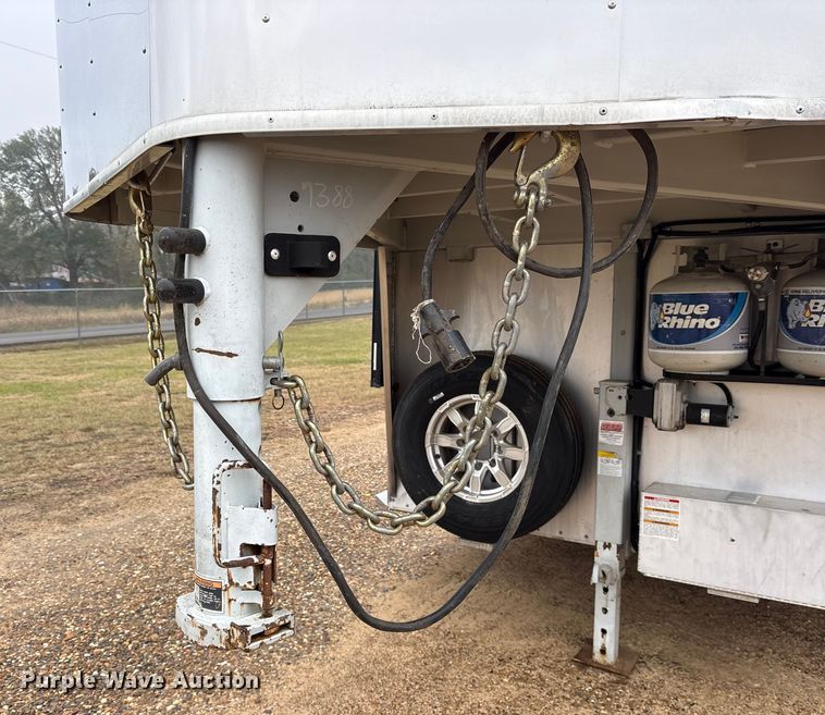 image for item ET7356 2020 Sundowner Horizon 6910 RS horse trailer