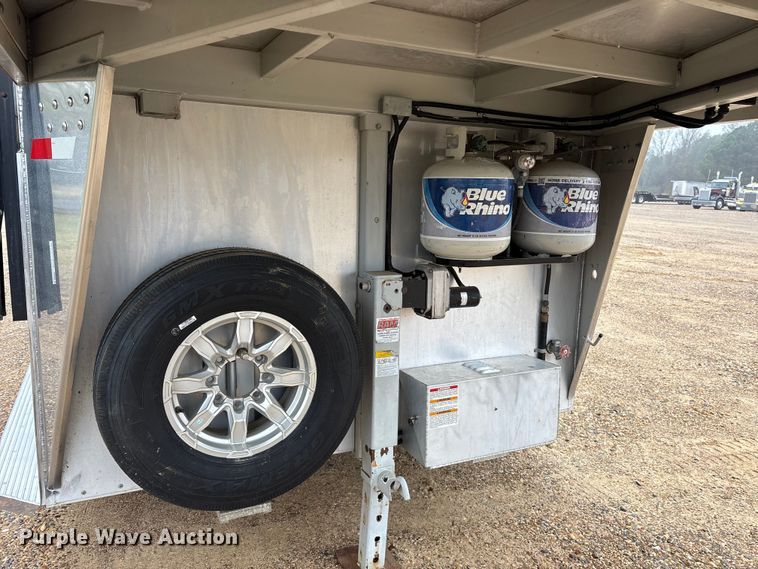 image for item ET7356 2020 Sundowner Horizon 6910 RS horse trailer