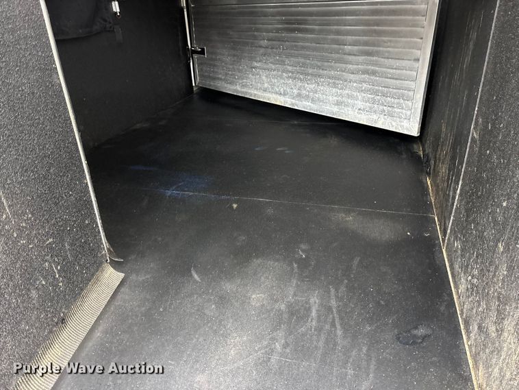 image for item ET7356 2020 Sundowner Horizon 6910 RS horse trailer