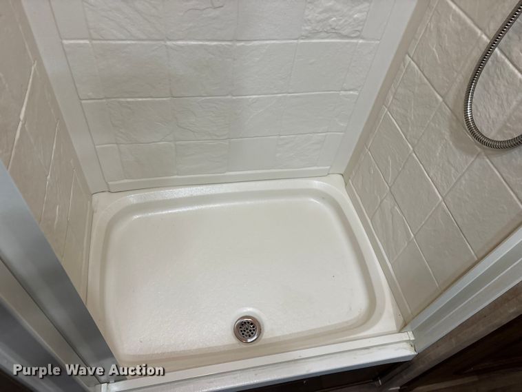 image for item ET7356 2020 Sundowner Horizon 6910 RS horse trailer