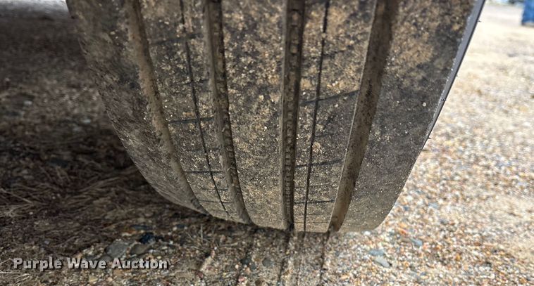 image for item ET7356 2020 Sundowner Horizon 6910 RS horse trailer