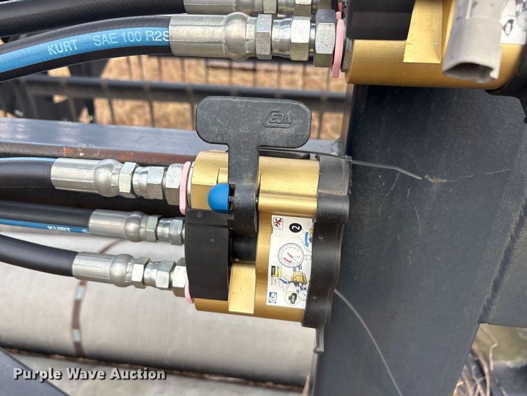 image for item EU0159 Formation AG 1560 flex draper head