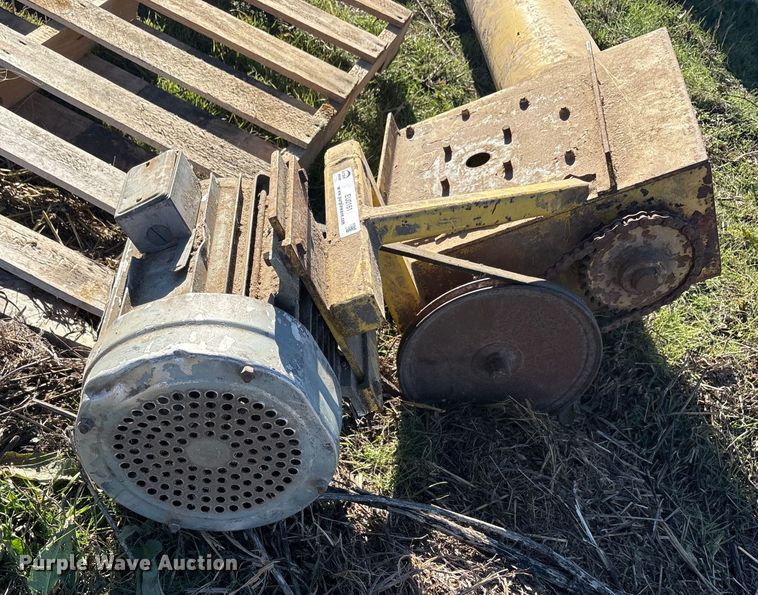 image for item EU0161 90 degree auger