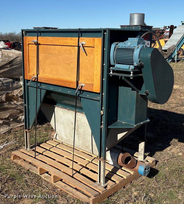 image for item EU0164 Delta Cimbra Unigrain seed cleaner