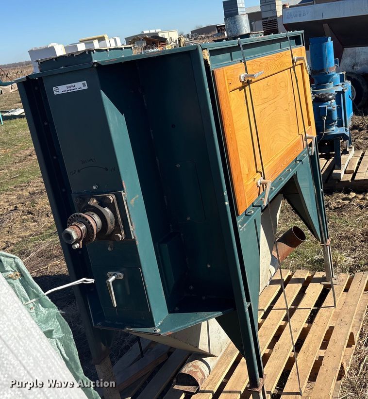 image for item EU0164 Delta Cimbra Unigrain seed cleaner