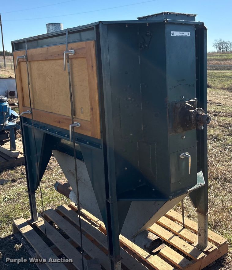 image for item EU0164 Delta Cimbra Unigrain seed cleaner