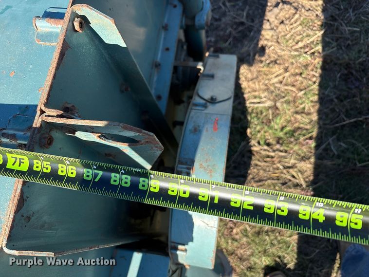 image for item EU0166 Hart. Carter Disc Separator 2527 seed separator