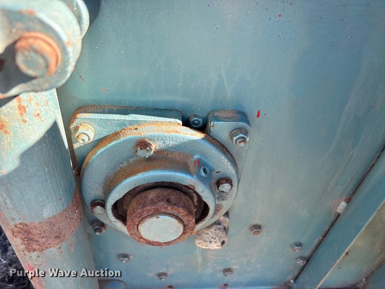 image for item EU0166 Hart. Carter Disc Separator 2527 seed separator