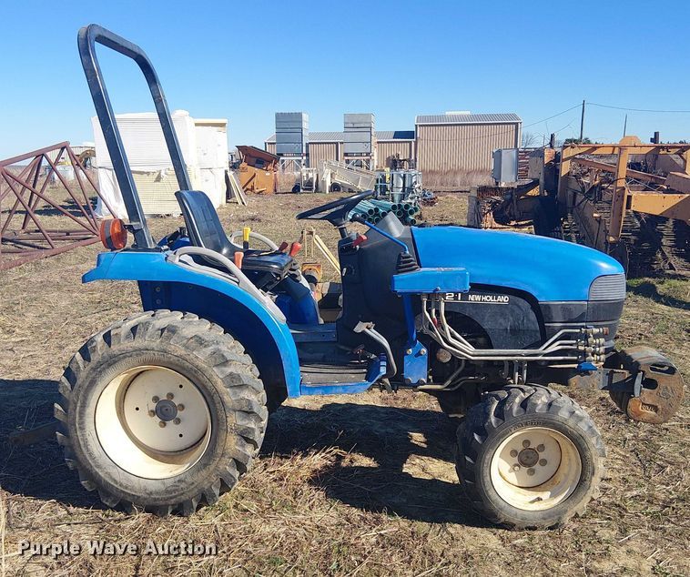image for item EU0169 New Holland TC21 MFWD tractor