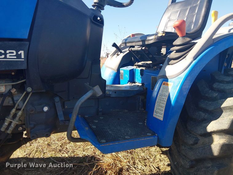 image for item EU0169 New Holland TC21 MFWD tractor