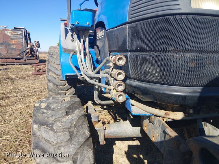 image for item EU0169 New Holland TC21 MFWD tractor