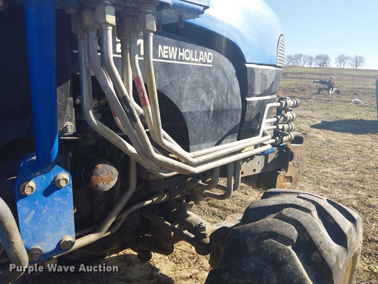 image for item EU0169 New Holland TC21 MFWD tractor