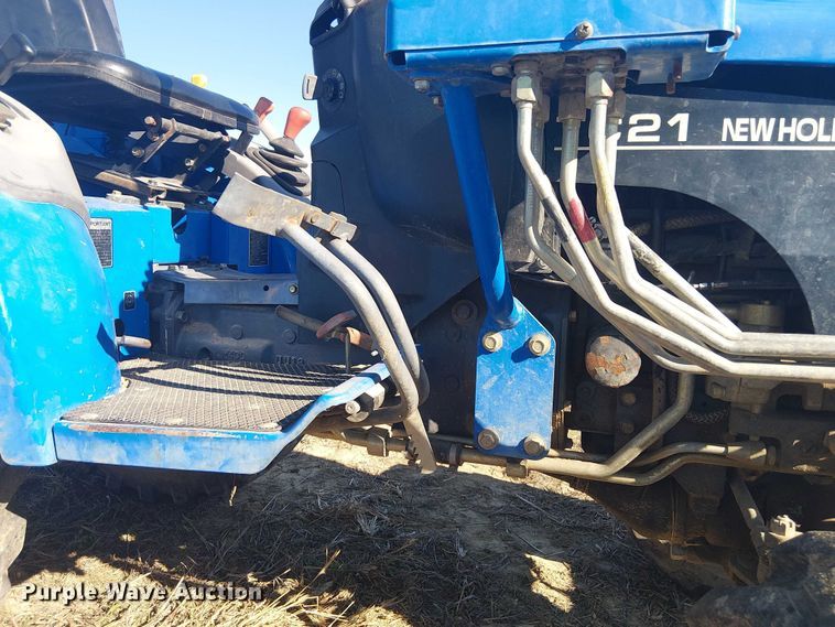 image for item EU0169 New Holland TC21 MFWD tractor